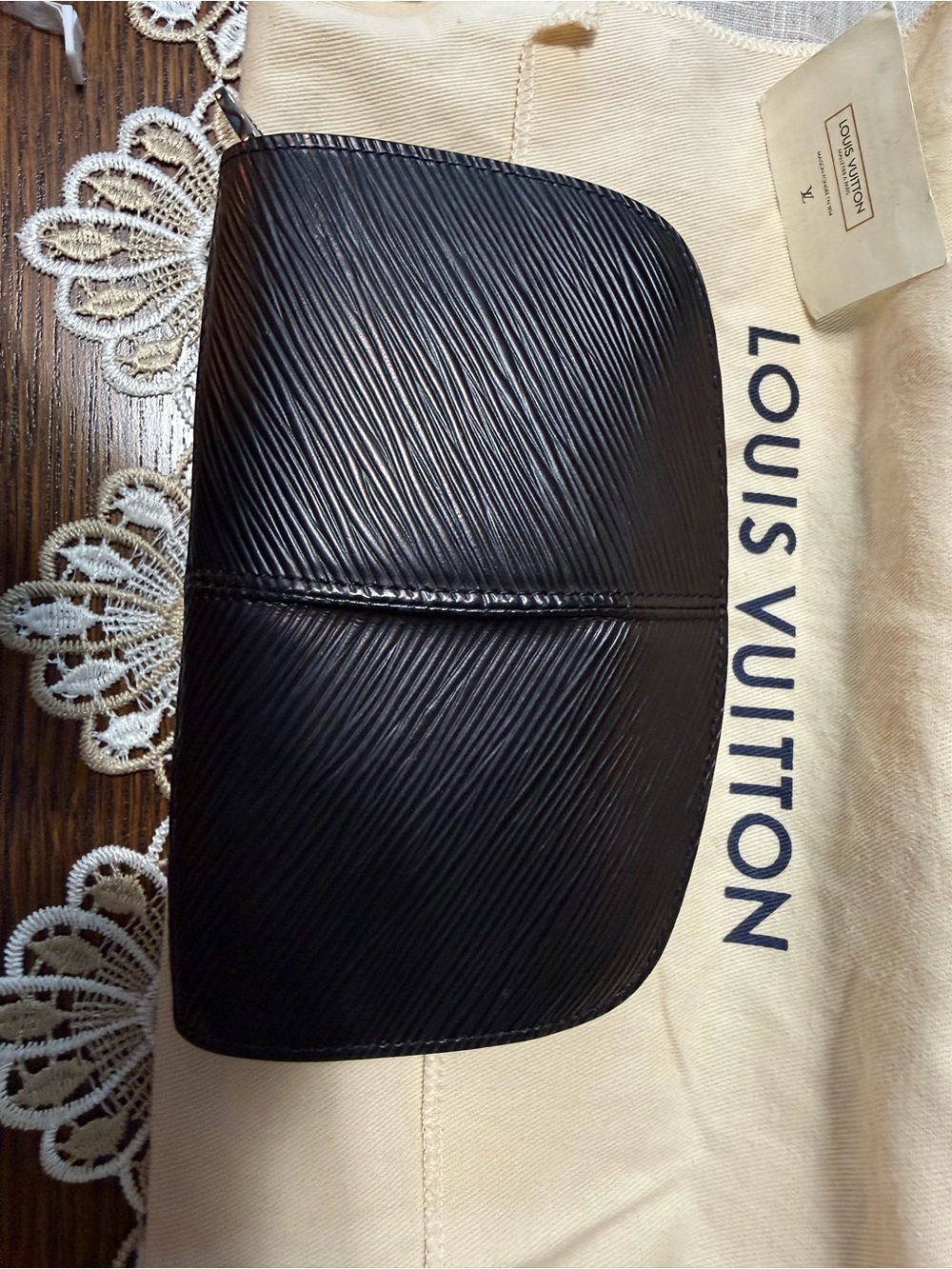 Louis Vuitton Black Epi Leather Compact Zip Wallet - Picture 3 of 9